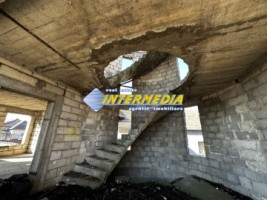 casa-individuala-la-rosu-suprafata-517-mp-utili-alba-iulia-3