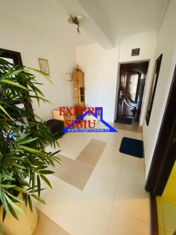 apartament-3-camere-de-inchiriat-cu-garaj-zona-calea-dumbravii-parcul-sub-arini-14