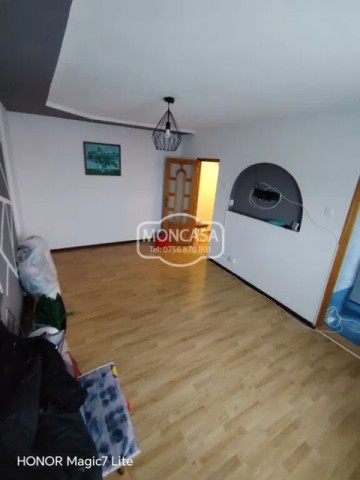 garsoniera-zona-catamarasti-deal-etaj-3-1