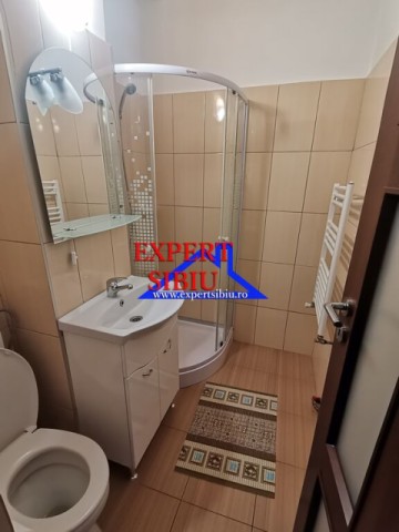 inchiriez-apartament-2-camere-decomandatrenovat-zona-centrala-10