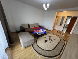 inchiriez-apartament-3-camere-decomandat-renovat-zona-selimbar-4