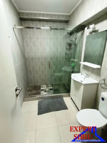 inchiriez-apartament-3-camererecent-renovat-zona-turnisor-8