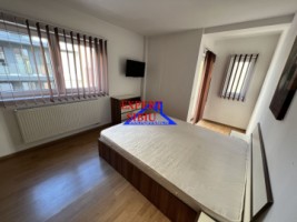 inchiriez-apartament-3-camere-zona-kaufland-strand-7