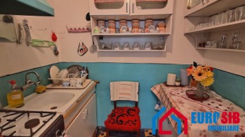 casa-singur-in-curte-in-sibiu-zona-c-poplacii-4