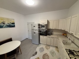 vionare-on-line-casa-noua-catamarasti-deal-la-cheie-14