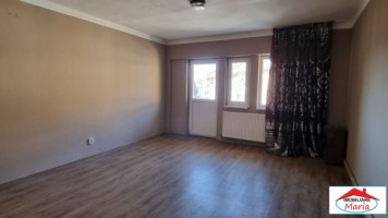 apartament-2-camere-decomandate-etaj-3-semicentral-0