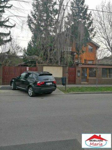 casa-solida-cu-teren-719-mp-in-piata-titulescu-0