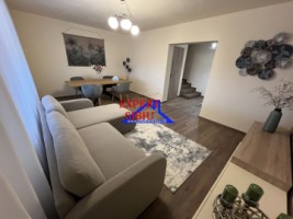 inchiriez-casa-3-camere-decomandate-tip-duplex-zona-calea-cisnadiei-0