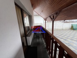 inchiriez-casa-3-camere-decomandate-tip-duplex-zona-calea-cisnadiei-15