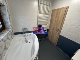 inchiriez-casa-3-camere-decomandate-tip-duplex-zona-calea-cisnadiei-20