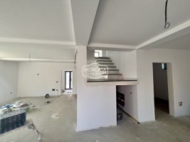 vila-p-m-hudum-constructie-noua-teren-600-mp-1