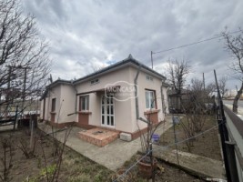 casa-si-teren-in-stauceni-la-strada-principala-5