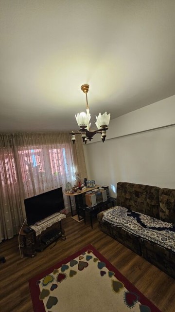 blv-bucuresti-2-camere-decomandat-78-liber-71500-euro-8