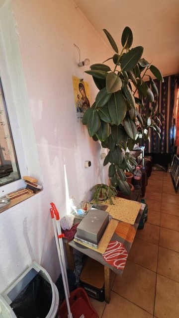 blv-bucuresti-2-camere-decomandat-78-liber-71500-euro-12