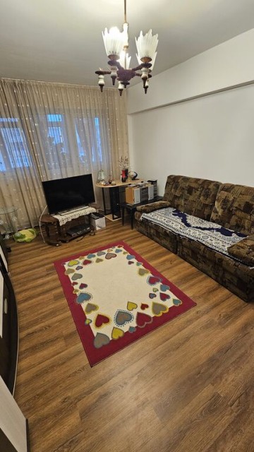 blv-bucuresti-2-camere-decomandat-78-liber-71500-euro-23