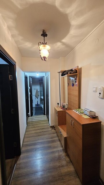 blv-bucuresti-2-camere-decomandat-78-liber-71500-euro-22