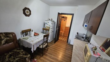 blv-bucuresti-2-camere-decomandat-78-liber-71500-euro-41