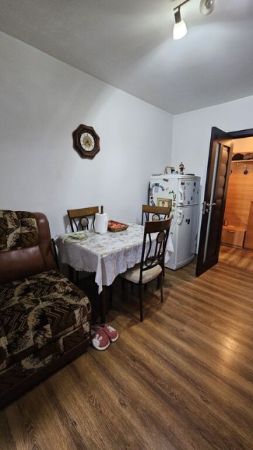 blv-bucuresti-2-camere-decomandat-78-liber-71500-euro-42