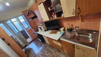 blv-bucuresti-decomandat-57-mp-utili-vedere-bulevard-1