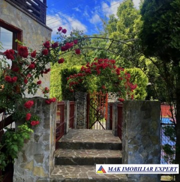 vila-8-cam-teren-1900-mp-in-central-campulung-muscel-arges