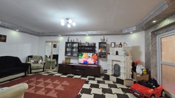 zona-afi-palace-casa-la-pret-de-apartament-2-camere-central