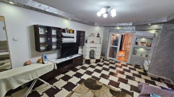 zona-afi-palace-casa-la-pret-de-apartament-2-camere-central-5