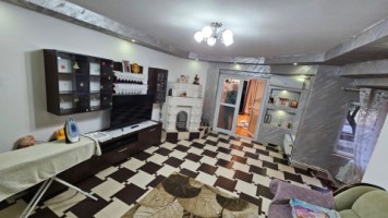 zona-afi-palace-casa-la-pret-de-apartament-2-camere-central-6