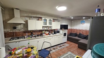 zona-afi-palace-casa-la-pret-de-apartament-2-camere-central-21