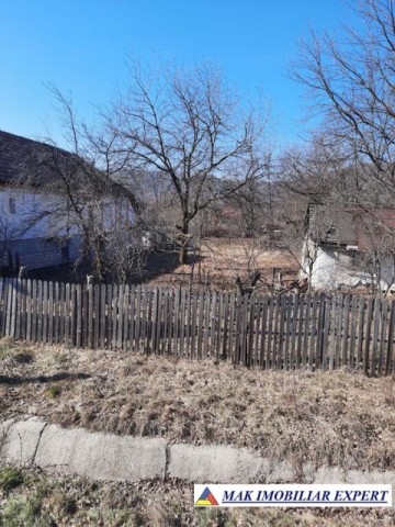 casa-17-mp-teren-1039-de-vanzare-in-campulung-muscel-arges-1