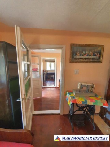 casa-vacanta-2-camere-teren-1295-mp-in-marcus-campulung-ag-15