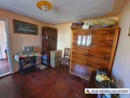 casa-vacanta-2-camere-teren-1295-mp-in-marcus-campulung-ag-23