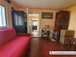 casa-vacanta-2-camere-teren-1295-mp-in-marcus-campulung-ag-27