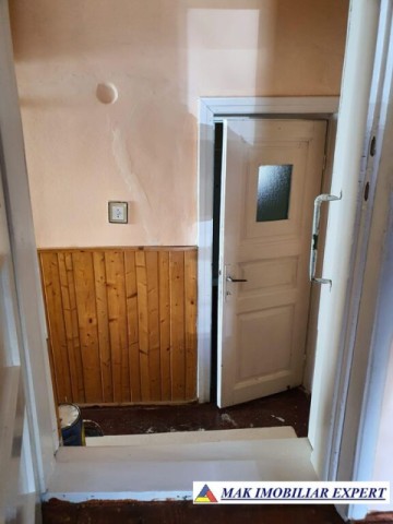 casa-vacanta-2-camere-teren-1295-mp-in-marcus-campulung-ag-39