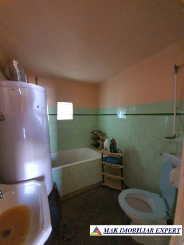 casa-vacanta-2-camere-teren-1295-mp-in-marcus-campulung-ag-45