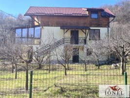 casa-dpm-de-vanzare-in-metes-2