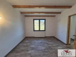 casa-dpm-de-vanzare-in-metes-8