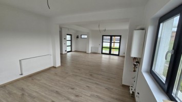 paulestii-noi-vila-2025-p1-ter-490-mp-la-255000-euro-6