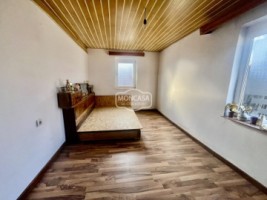 casa-si-teren-zona-ion-creanga-constructie-2012-teren-1050-1