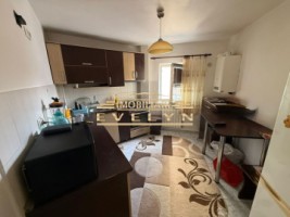 apartament-3-camere-etaj-2-str-imparat-traian-2