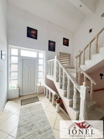 casa-de-vanzare-in-alba-iulia-centru-2
