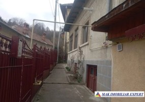 de-vanzare-casa-2-camere-central-campulung-muscel-arges-4