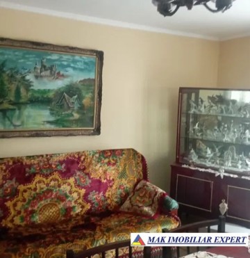 de-vanzare-casa-2-camere-central-campulung-muscel-arges-3