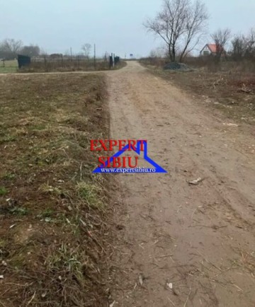 parcela-de-teren-extravilan-de-vanzare-504-mp-orasul-talmaciu-1