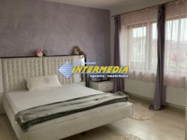 casa-cu-4-camere-si-garaj-finisata-in-alba-iulia-mobilata-4