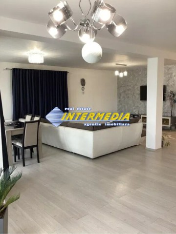casa-cu-4-camere-si-garaj-finisata-in-alba-iulia-mobilata-5