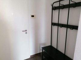 apartament-cu-doua-camere-zona-coresi-kasper-pe-termen-lung-7