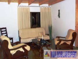 vila-pensiune-11-camere-teren-14-ha-rucar-arges-18