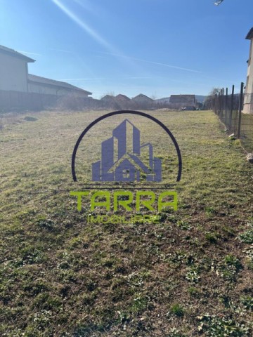 teren-intravilan-de-vanzare-in-alba-iulia-zona-cetate