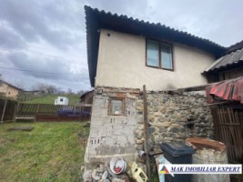 casa-4-cam-teren-1044-mp-in-apa-sarata-campulung-muscel-ag-2