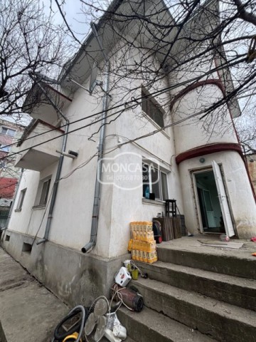 vila-zona-unirii-teren-300-mp-2